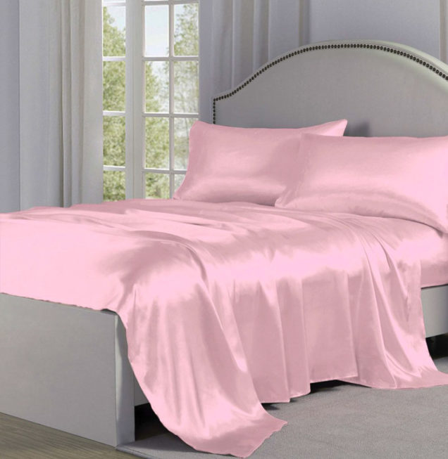 Best Pink Silk Sheets to Sleep like a Glamorous Vintage Hollywood Star. The Mood Guide