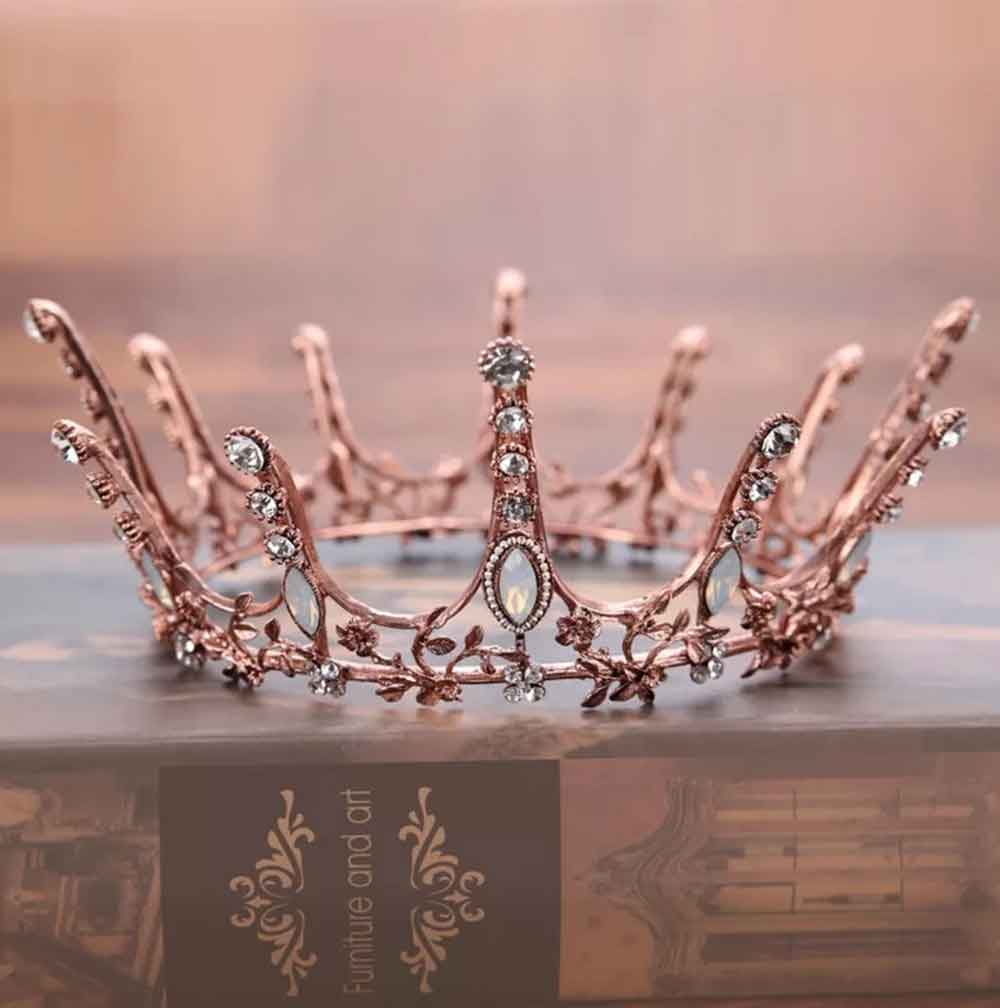 royal baroque crown
