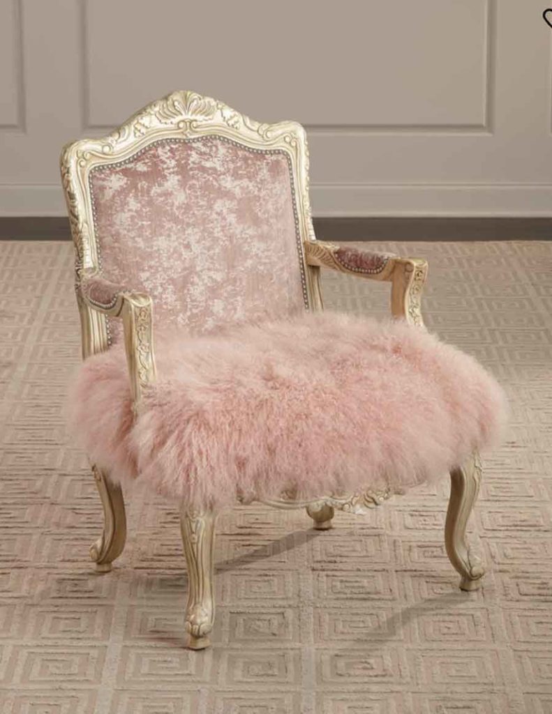 royal aesthetic chair