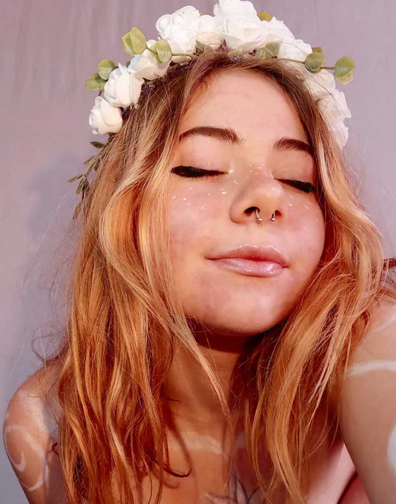 easy fairy hairstyle flower crown