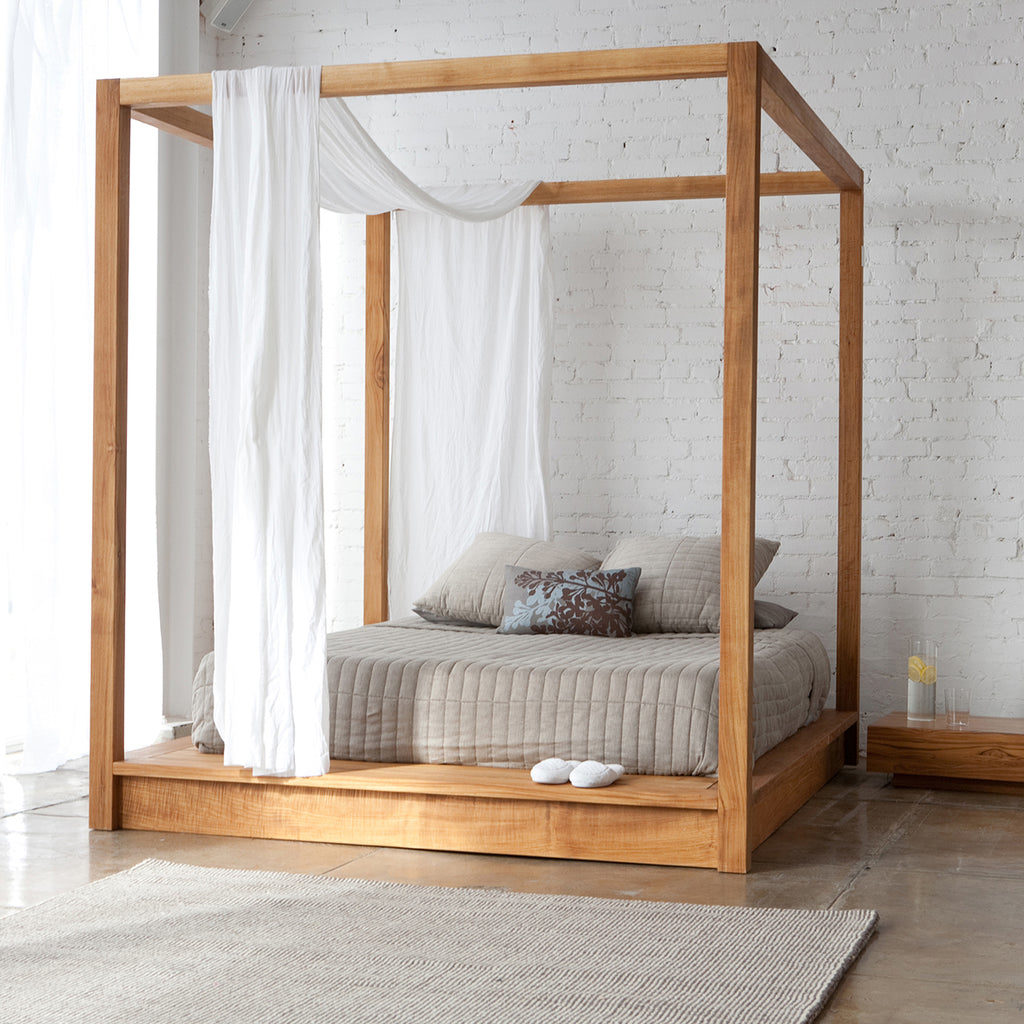 Modern Wooden Canopy Bed PCH Series, Mash Studios