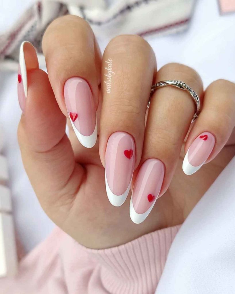 valentines light pink nails with heart