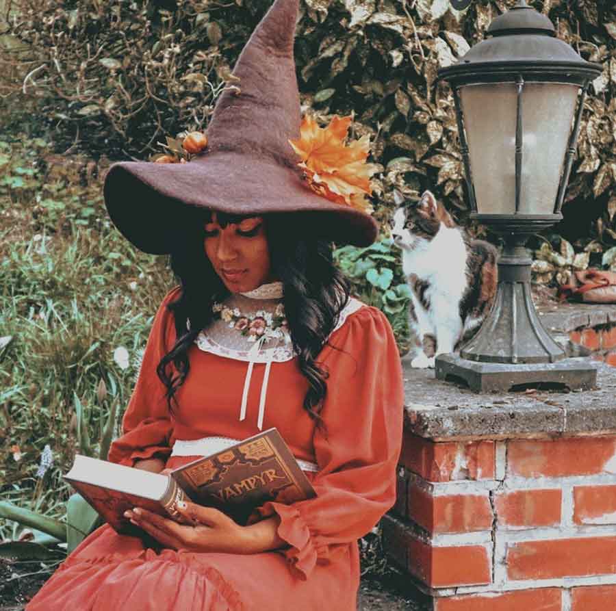 cottagecore witch