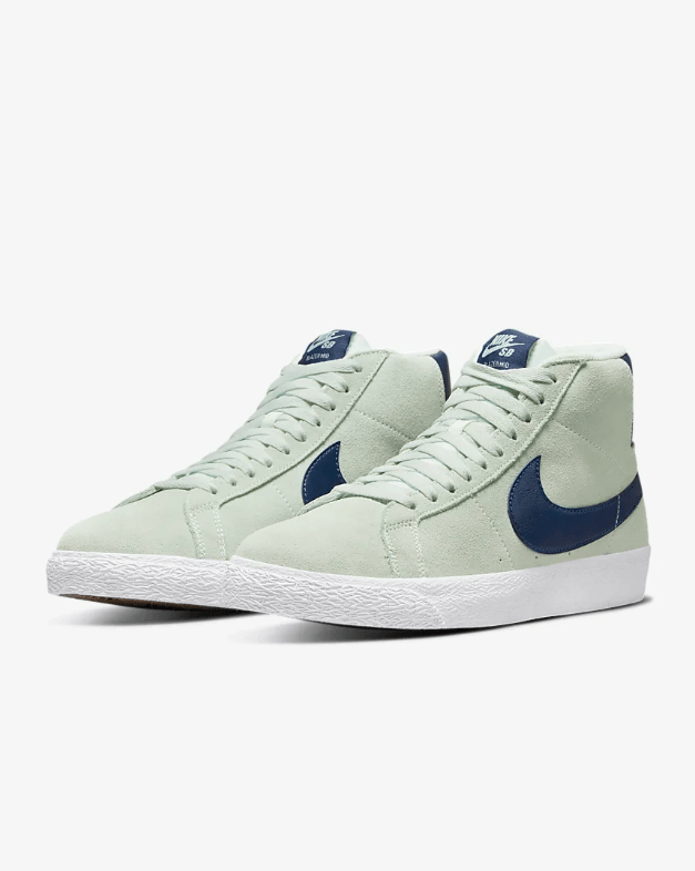Nike SB Zoom Blazer Mid in Sage green and Blue